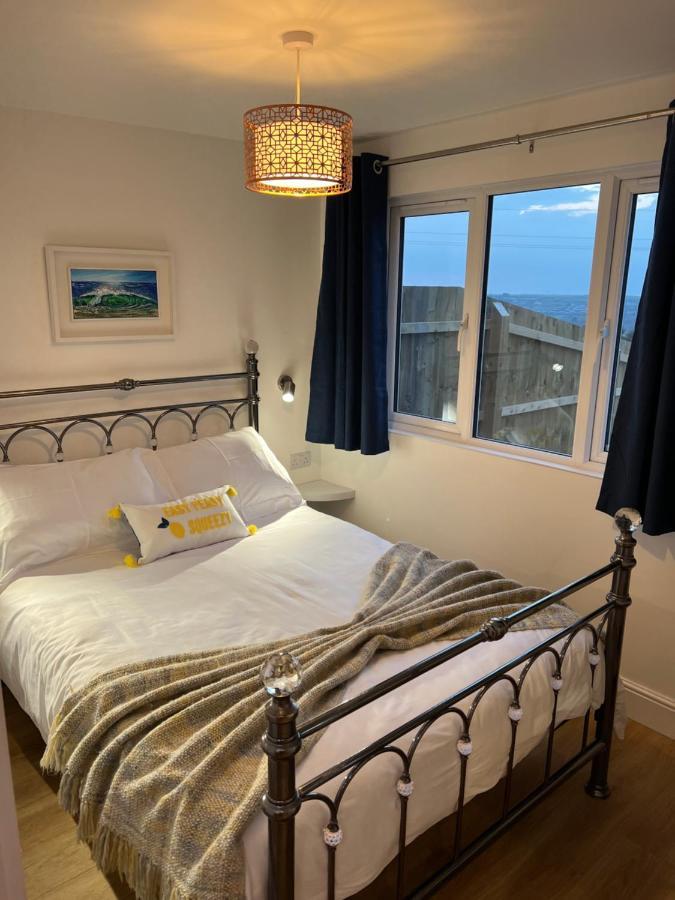 Citrus Chalet Redruth Bagian luar foto